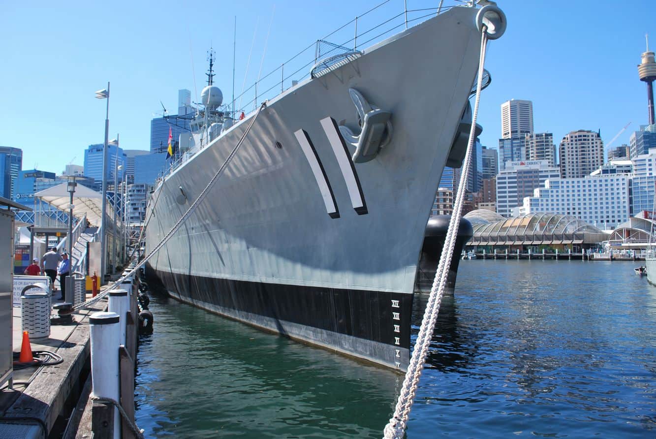 hmas vampire tour