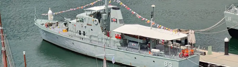 Hmas Advance